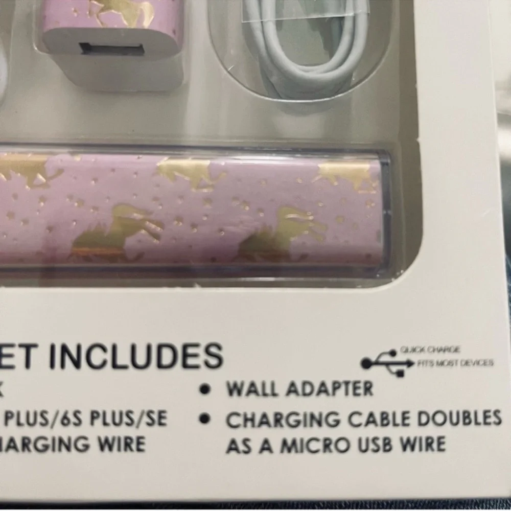 NEW Power Set Charge Mobile Devices Anywhere Power Bank Cables Adaptor Pink